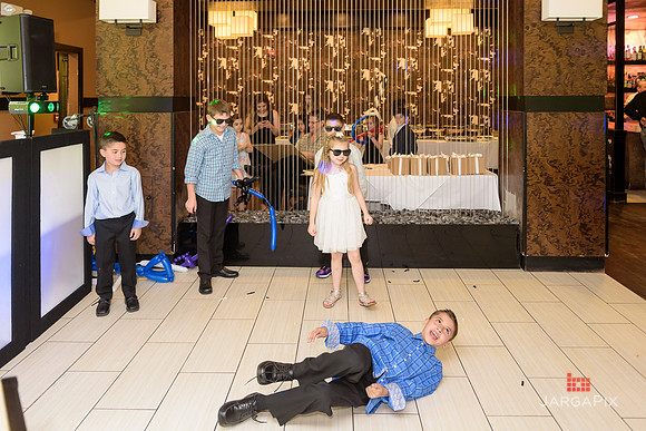 Luke_Senatore_Communion-033