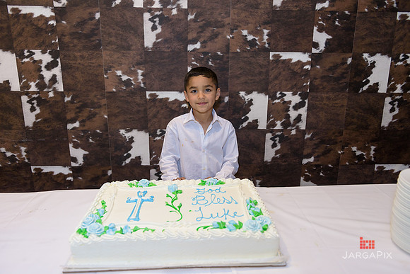 Luke_Senatore_Communion-241
