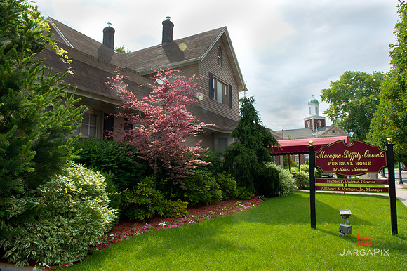 Macagna_Funeral_Home_Rutherford-002