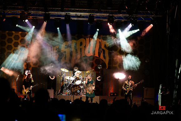 The_Struts_Mount_Airy_2019-011