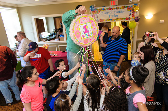 Tenley's_1st_Birthday_Party-096