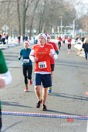 SuperSanta_5K_2013-216