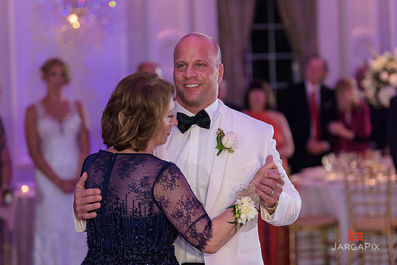 Lauren_Dom_Wedding_Slideshow-069