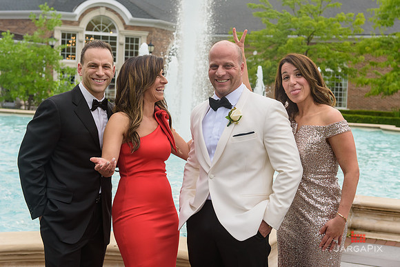 Lauren_Dom_Wedding_Slideshow-024