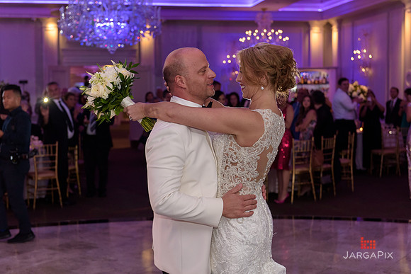 Lauren_Dom_Wedding_Slideshow-062