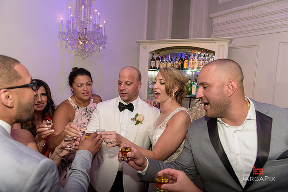 Lauren_Dom_Wedding_Slideshow-091