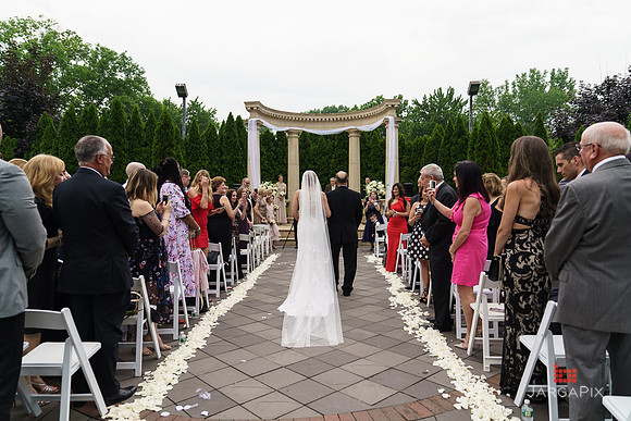 Lauren_Dom_Wedding_Slideshow-037