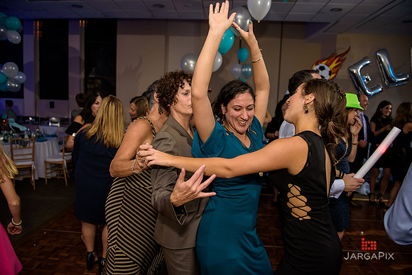 Elena_Lili_Matmitzvah_Slideshow-222