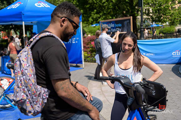 Soho_CitiBike_Installation_Union_Square_Spring_2016-0038