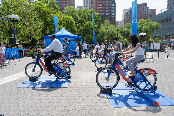 Soho_CitiBike_Installation_Union_Square_Spring_2016-0052