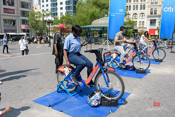 Soho_CitiBike_Installation_Union_Square_Spring_2016-0059