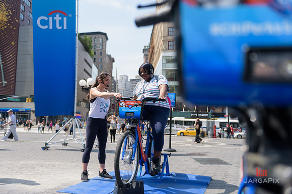 Soho_CitiBike_Installation_Union_Square_Spring_2016-0018