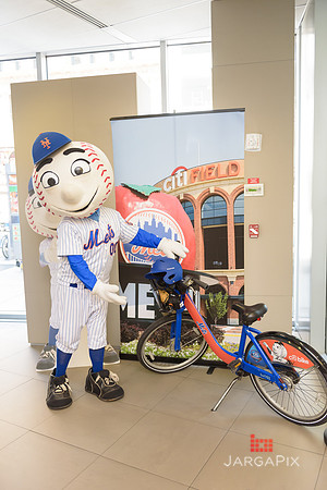 Soho_CitiBike_Installation_Union_Square_Spring_2016-0146