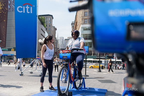 Soho_CitiBike_Installation_Union_Square_Spring_2016-0017