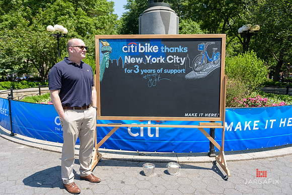 Soho_CitiBike_Installation_Union_Square_Spring_2016-0127
