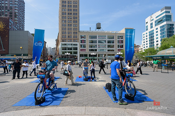 Soho_CitiBike_Installation_Union_Square_Spring_2016-0054