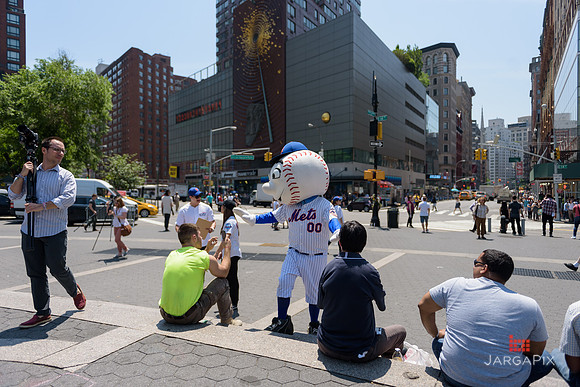 Soho_CitiBike_Installation_Union_Square_Spring_2016-0181