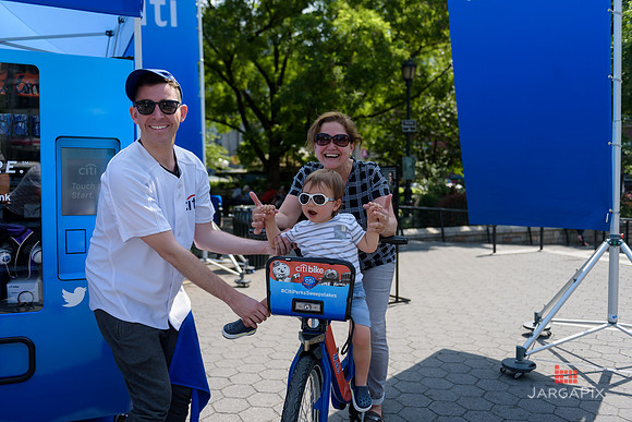 Soho_CitiBike_Installation_Union_Square_Spring_2016-0063