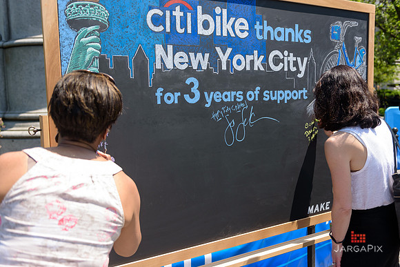 Soho_CitiBike_Installation_Union_Square_Spring_2016-0134