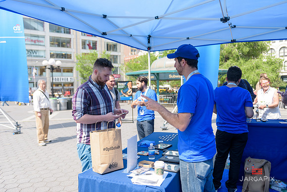 Soho_CitiBike_Installation_Union_Square_Spring_2016-0003