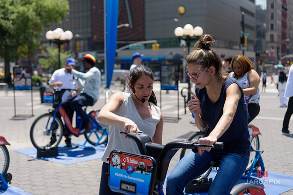 Soho_CitiBike_Installation_Union_Square_Spring_2016-0246