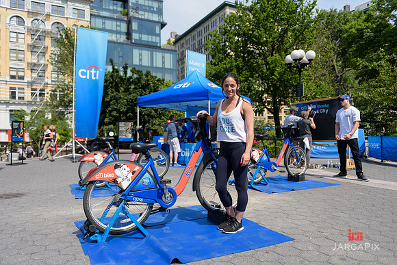Soho_CitiBike_Installation_Union_Square_Spring_2016-0006