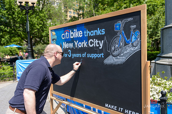 Soho_CitiBike_Installation_Union_Square_Spring_2016-0114