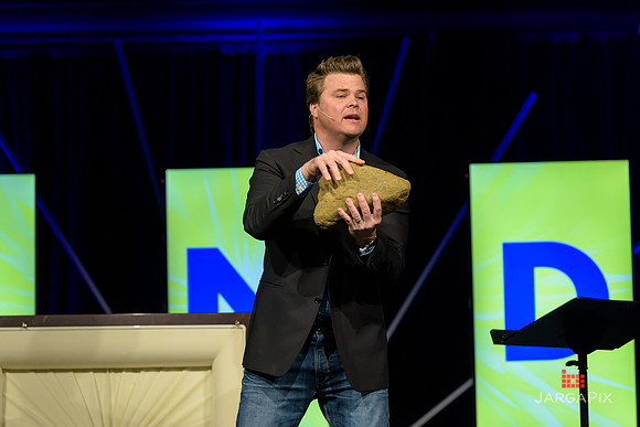 Liquid_Church_Easter_2015_Morristown_Campus-458