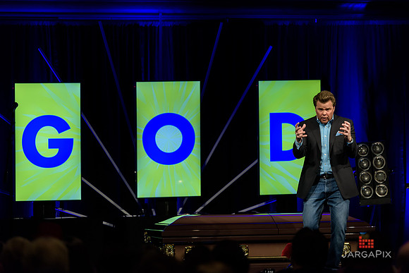 Liquid_Church_Easter_2015_Morristown_Campus-037