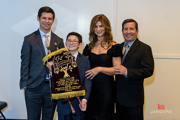 Jason_Hines_Barmitzvah_9-4-2016-148