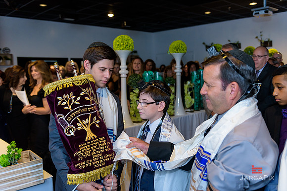 Jason_Hines_Barmitzvah_9-4-2016-183