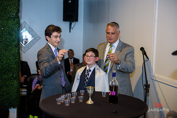 Jason_Hines_Barmitzvah_9-4-2016-266