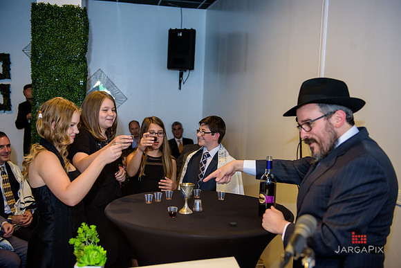 Jason_Hines_Barmitzvah_9-4-2016-264