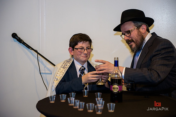 Jason_Hines_Barmitzvah_9-4-2016-271