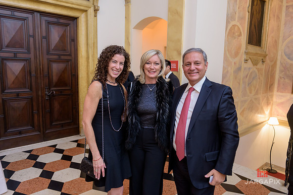 The_Galien_Foundation_Awards_2015_Dinner-033