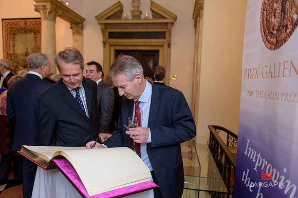 The_Galien_Foundation_Awards_2015_Dinner-078