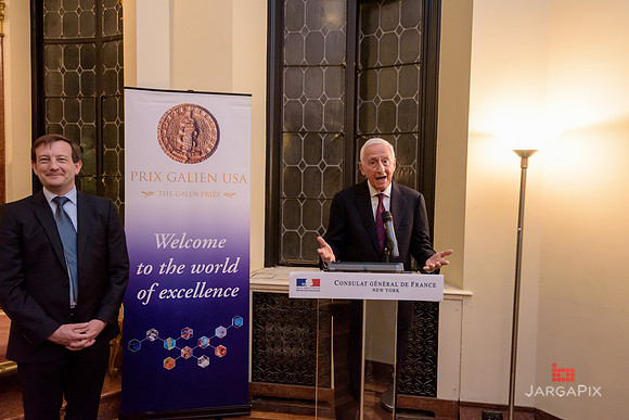 The_Galien_Foundation_Awards_2015_Dinner-153