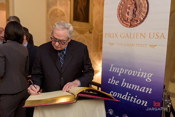 The_Galien_Foundation_Awards_2015_Dinner-115