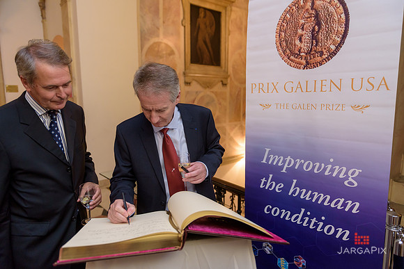 The_Galien_Foundation_Awards_2015_Dinner-076