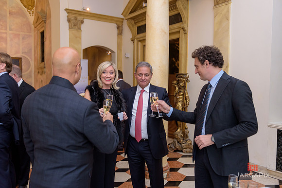 The_Galien_Foundation_Awards_2015_Dinner-039