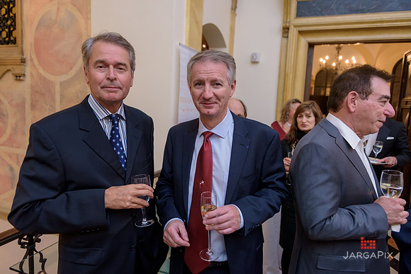 The_Galien_Foundation_Awards_2015_Dinner-068