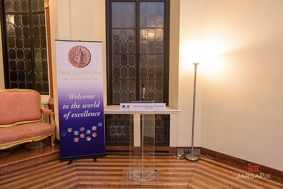 The_Galien_Foundation_Awards_2015_Dinner-030