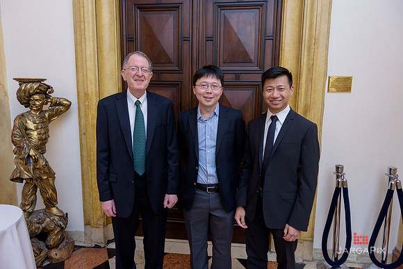 The_Galien_Foundation_Awards_2015_Dinner-035