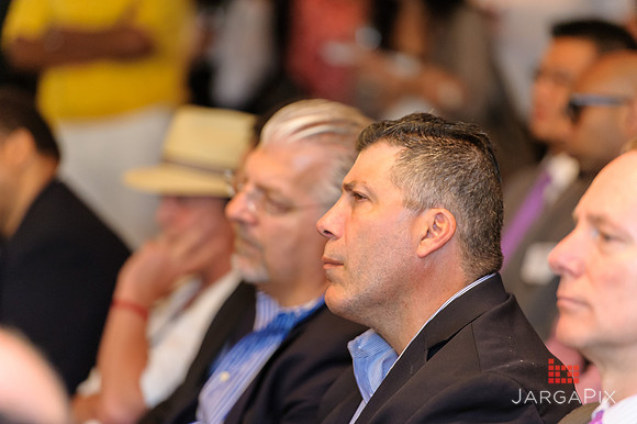 Temple_Coaches_Caravan_NYC_2013-139