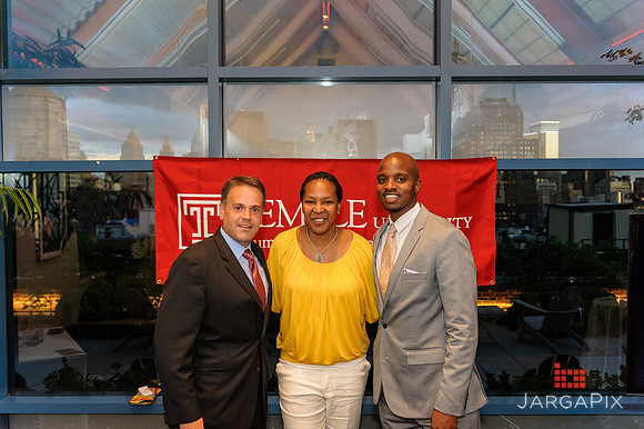 Temple_Coaches_Caravan_NYC_2013-177