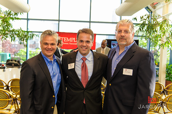 Temple_Coaches_Caravan_NYC_2013-012