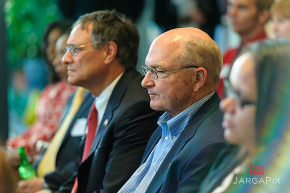 Temple_Coaches_Caravan_NYC_2013-070