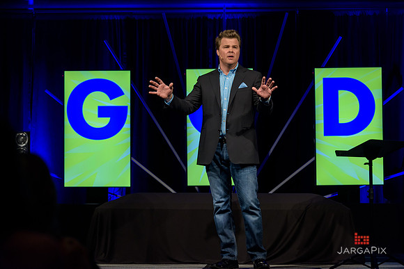 Liquid_Church_Easter_2015_Morristown_Campus-185