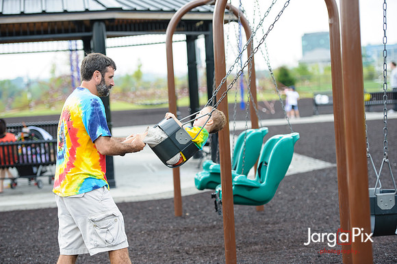 Fucci_family_new_overpeck_park_2012-0084
