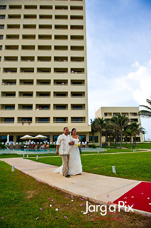 Cancun, Mexico Destination Wedding - Phil & Vanessa